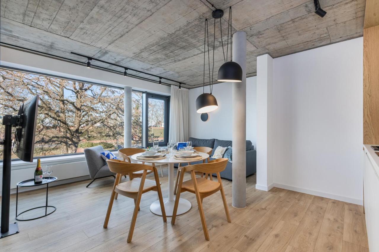 Apartamenty Z Widokiem Na Morze I Dziedziniec Balticon Morska 6 科沃布热格 外观 照片