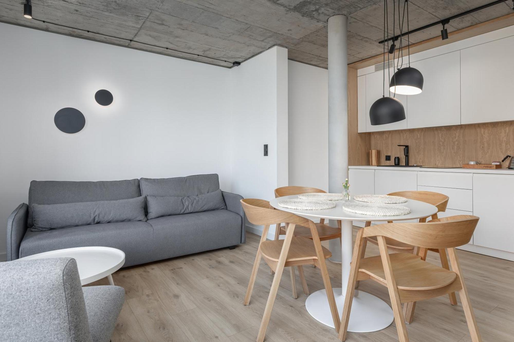 Apartamenty Z Widokiem Na Morze I Dziedziniec Balticon Morska 6 科沃布热格 客房 照片